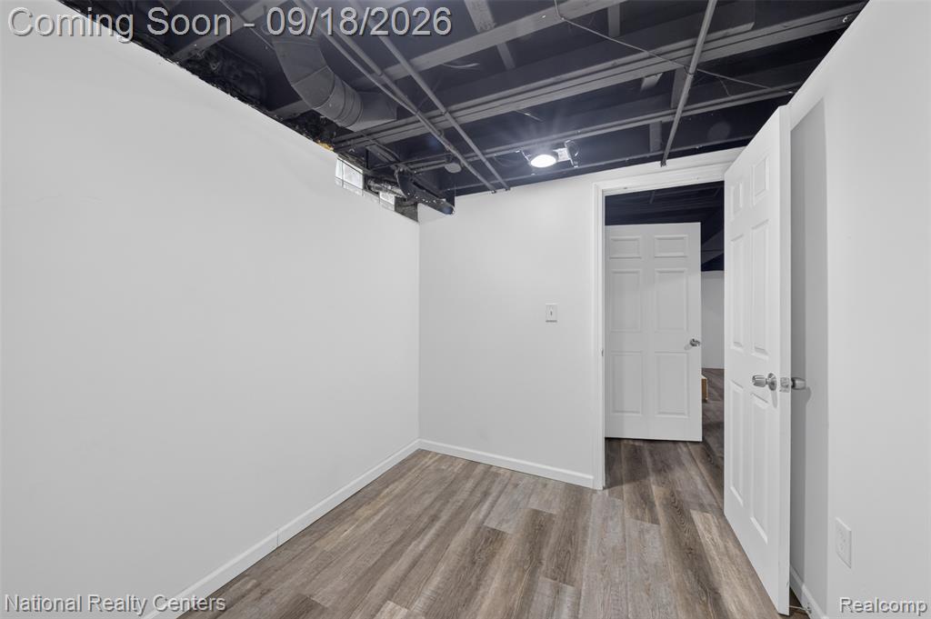 43843 Applewood Road Canton, MI 48188 - Photo 34 of 46 Gallery Image 34