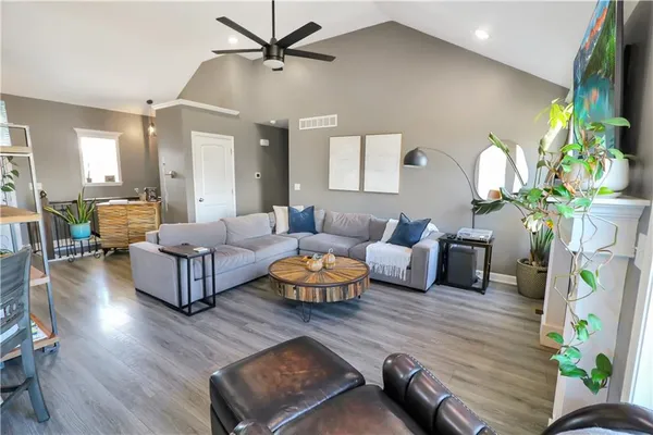 $344,900 | 1221 Cherry Street, Warrensburg, MO 64093