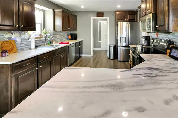 $344,900 | 1221 Cherry Street, Warrensburg, MO 64093