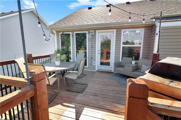 $344,900 | 1221 Cherry Street, Warrensburg, MO 64093