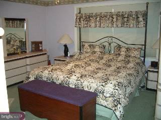 614 East Street Road Warminster, PA 18974 - Photo 2 of 6 Gallery Image 2