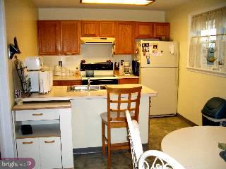614 East Street Road Warminster, PA 18974 - Photo 6 of 6 Gallery Image 6