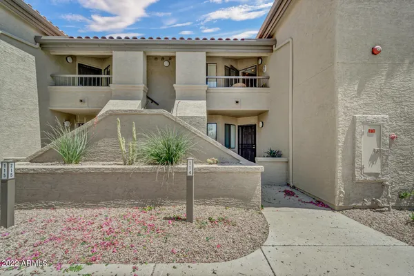 $2,000 | 9460 East Mission Lane, Unit 214, Scottsdale, AZ 85258
