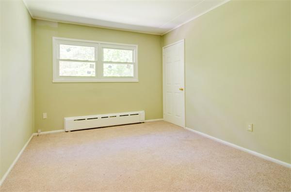 15 Fernbrook Road Northborough, MA 01532 - Photo 4 of 15 Gallery Image 4