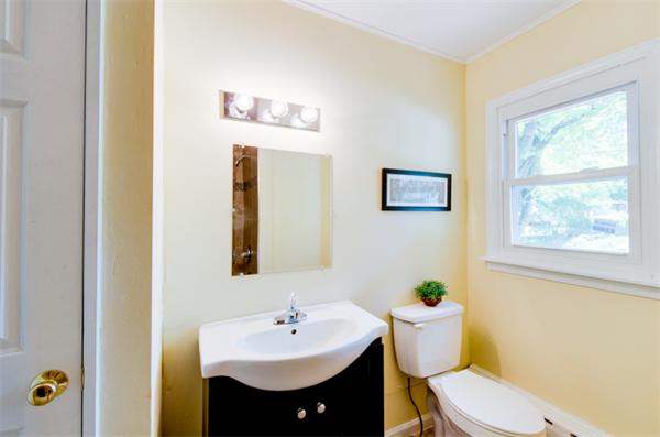 15 Fernbrook Road Northborough, MA 01532 - Photo 9 of 15 Gallery Image 9