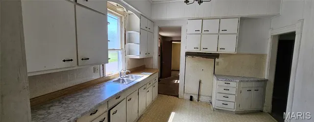 $64,900 | 718 2nd Street West, Scott City, MO 63780