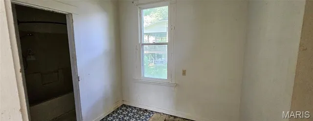 $64,900 | 718 2nd Street West, Scott City, MO 63780