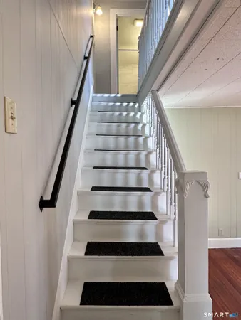 $2,000 | 24-26 Dean Avenue, Unit 26, East Windsor, CT 06088