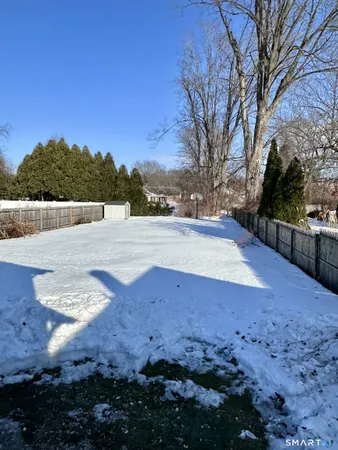 $2,000 | 24-26 Dean Avenue, Unit 26, East Windsor, CT 06088