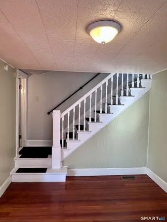 $2,000 | 24-26 Dean Avenue, Unit 26, East Windsor, CT 06088