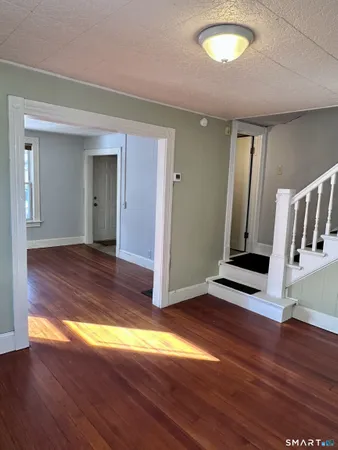 $2,000 | 24-26 Dean Avenue, Unit 26, East Windsor, CT 06088