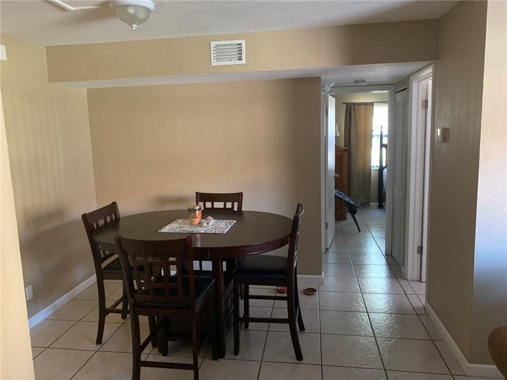 10006 Winding Lake Road, Unit 103 Sunrise, FL 33351 - Photo 4 of 14 Photo 4