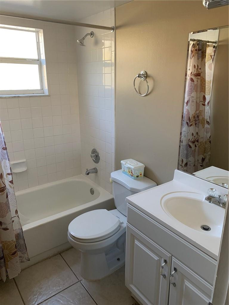 10006 Winding Lake Road, Unit 103 Sunrise, FL 33351 - Photo 6 of 14 Photo 6