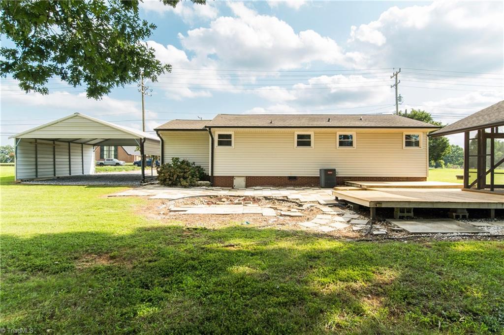 1507 Bunker Hill Sandy Ridge Road Kernersville, NC 27284 - Photo 18 of 26 Gallery Image 18