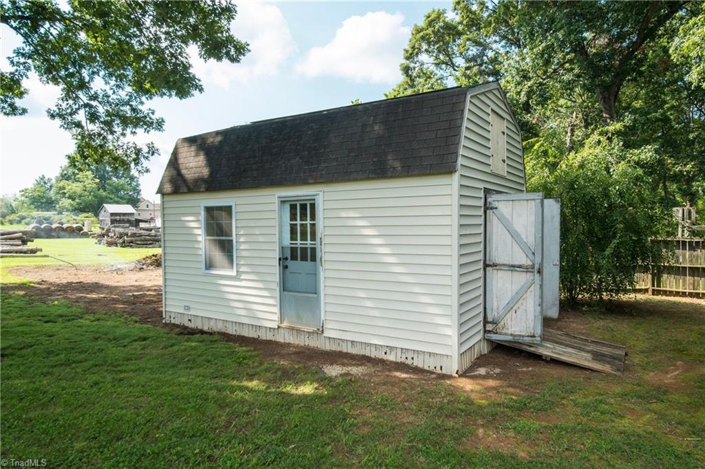 1507 Bunker Hill Sandy Ridge Road Kernersville, NC 27284 - Photo 23 of 26 Gallery Image 23