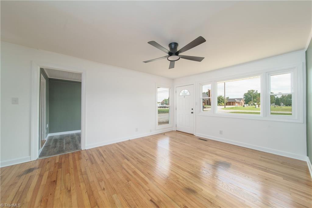 1507 Bunker Hill Sandy Ridge Road Kernersville, NC 27284 - Photo 4 of 26 Gallery Image 4