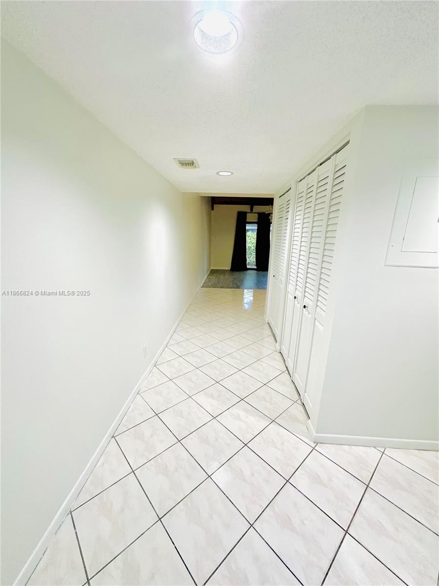 33 Deer Creek Road, Unit D103 Deerfield Beach, FL 33442 - Photo 19 of 28