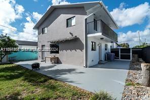 2729 Southwest 67th Avenue Miami, FL 33155 - Photo 34 of 39