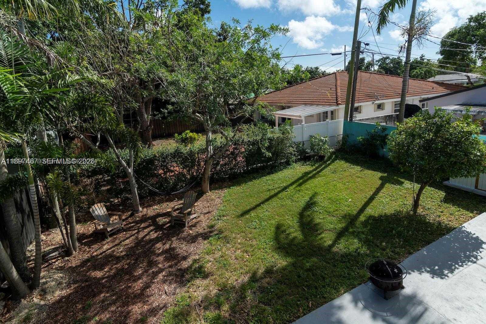 2729 Southwest 67th Avenue Miami, FL 33155 - Photo 36 of 39