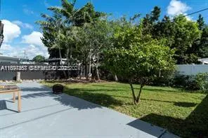 $845,000 | 2729 Southwest 67th Avenue, Miami, FL 33155