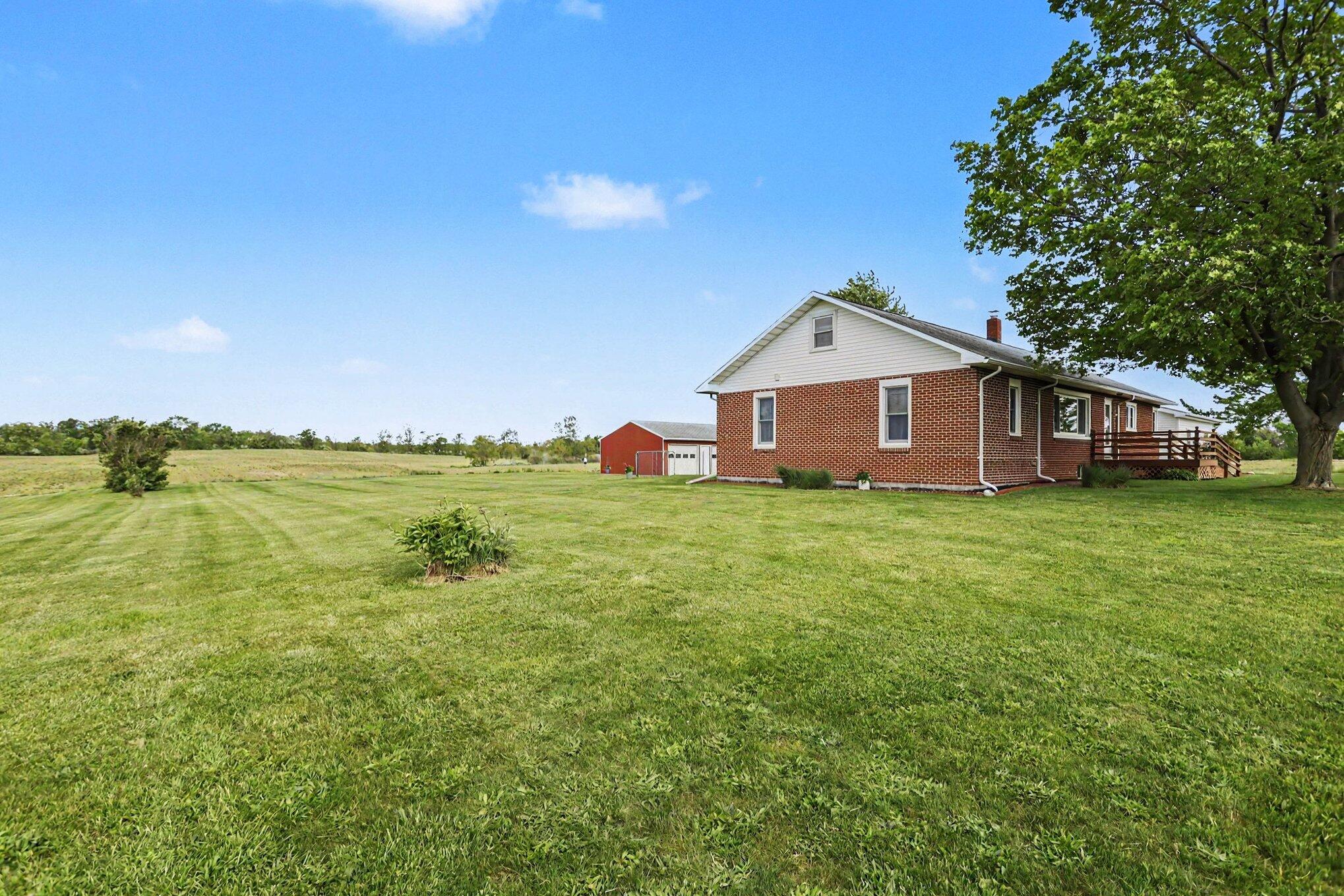5494 Old Pipestone Road Eau Claire, MI 49111 - Photo 8 of 50 007_file_3992