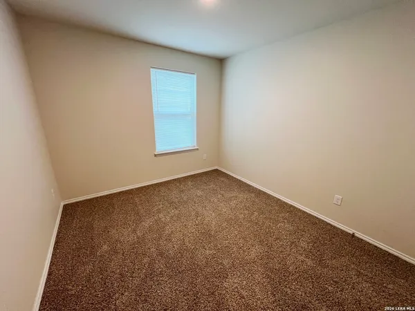 $1,895 | 13706 Prospector Post, San Antonio, TX 78253