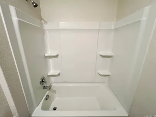 $1,895 | 13706 Prospector Post, San Antonio, TX 78253