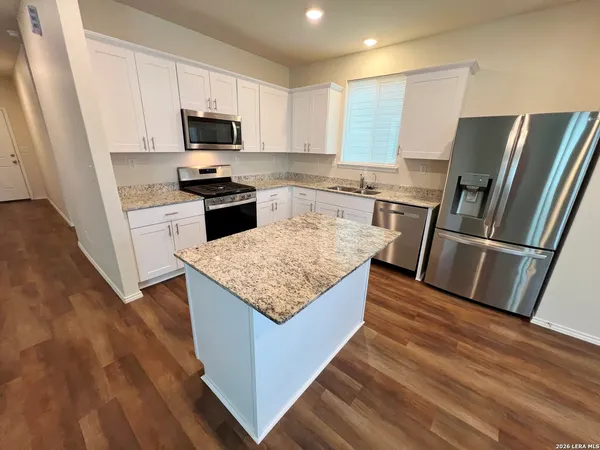 $1,895 | 13706 Prospector Post, San Antonio, TX 78253