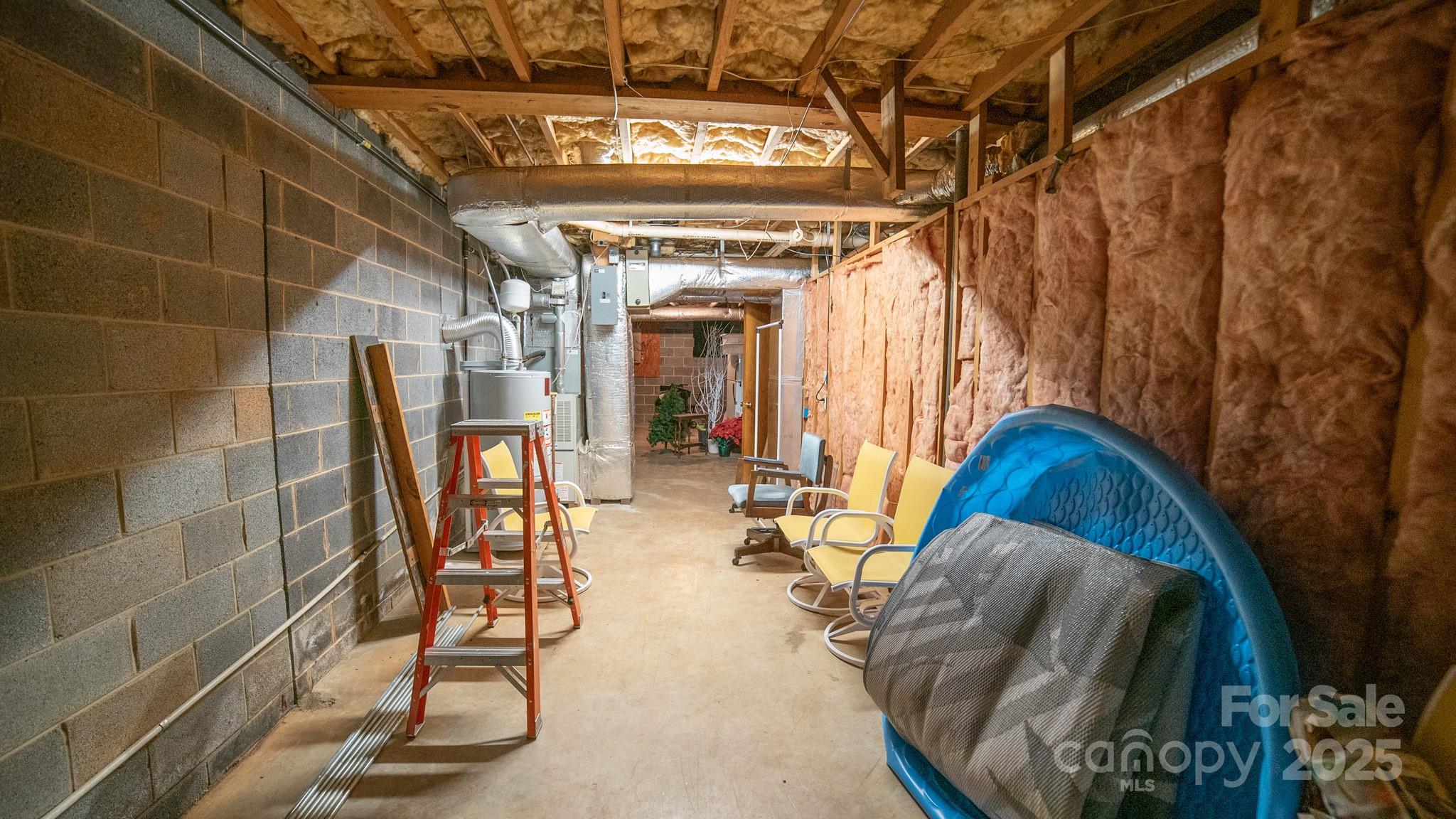 1368 Cajah Mountain Road Hudson, NC 28638 - Photo 25 of 36 a view of a hallway with seating area