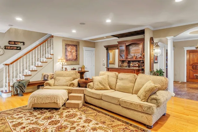 $999,000 | 14 Lexington Circle, Southwick, MA 01077