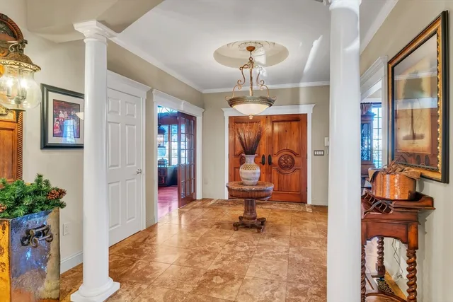 $999,000 | 14 Lexington Circle, Southwick, MA 01077