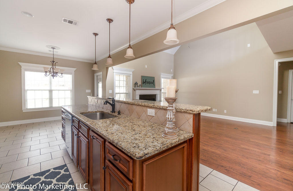 409 Dalton's Ridge Bonaire, GA 31005 - Photo 5 of 37 _DSC1252-Edit