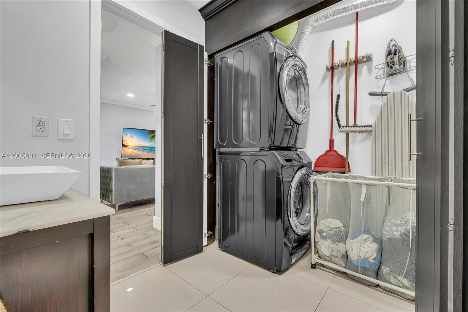 11159 Southwest 154th Place Miami, FL 33196 - Photo 35 of 38