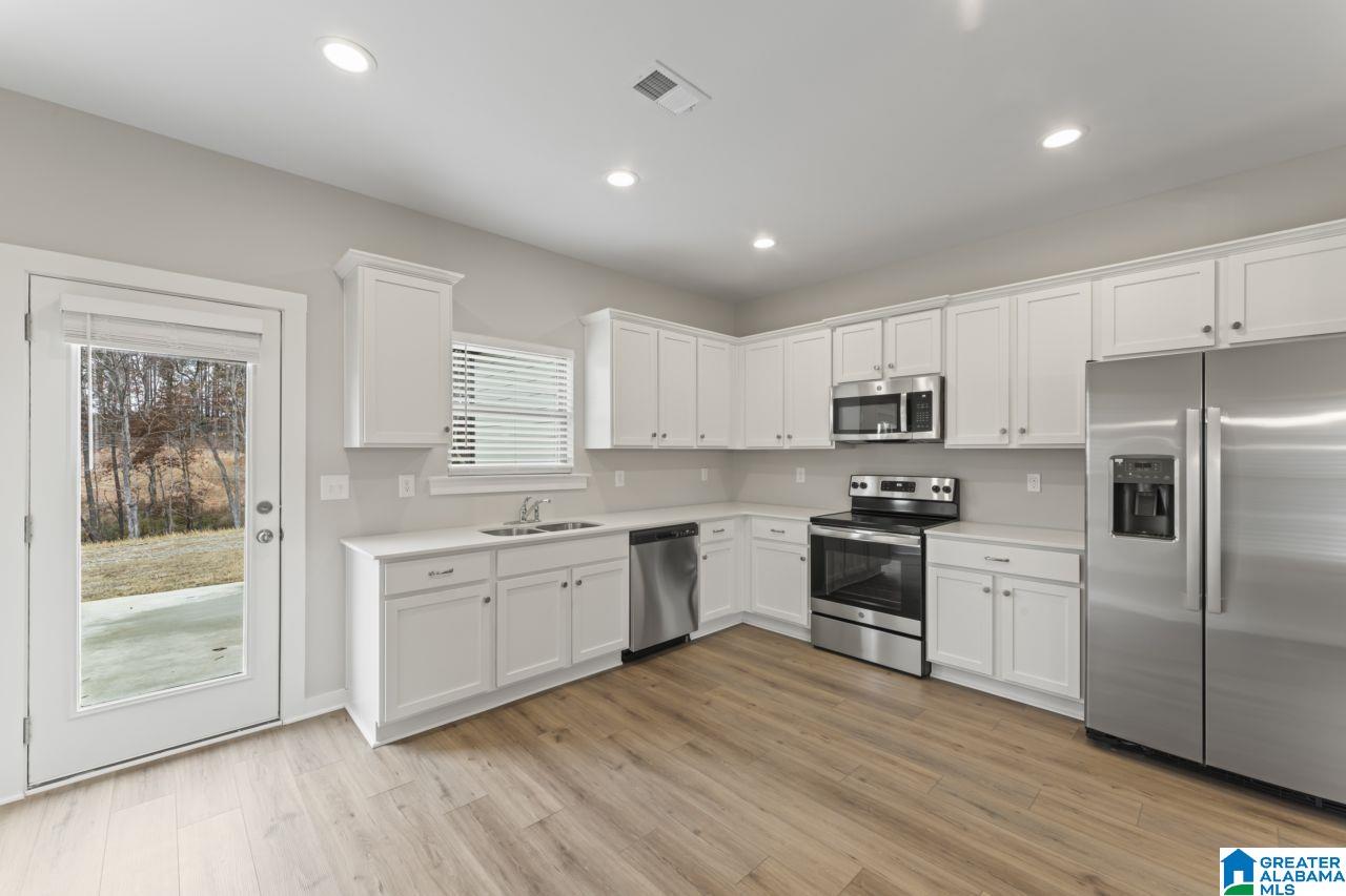 3756 Seaside Sparrow Circle Bessemer, AL 35022 - Photo 14 of 28