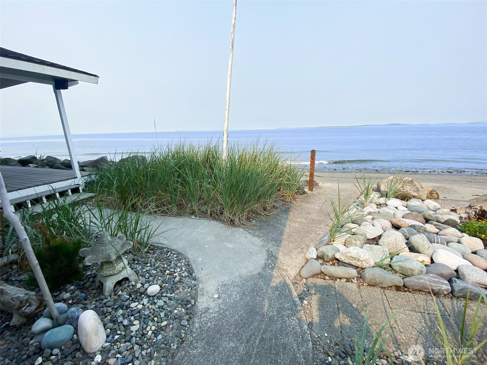 2625 West Beach Road Oak Harbor, WA 98277 - Photo 34 of 38