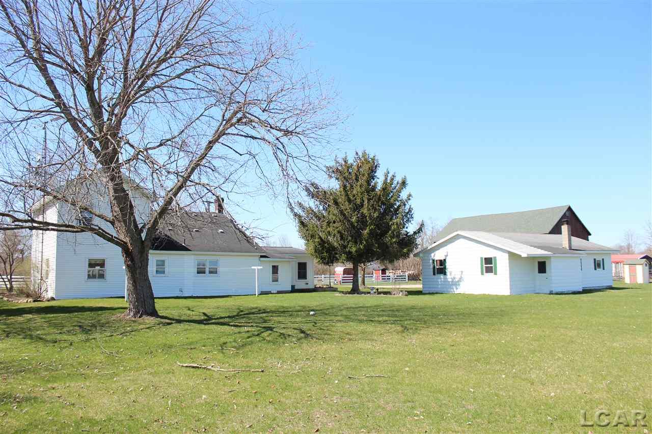 12483 Hogan Road Clinton, MI 49236 - Photo 4 of 46
