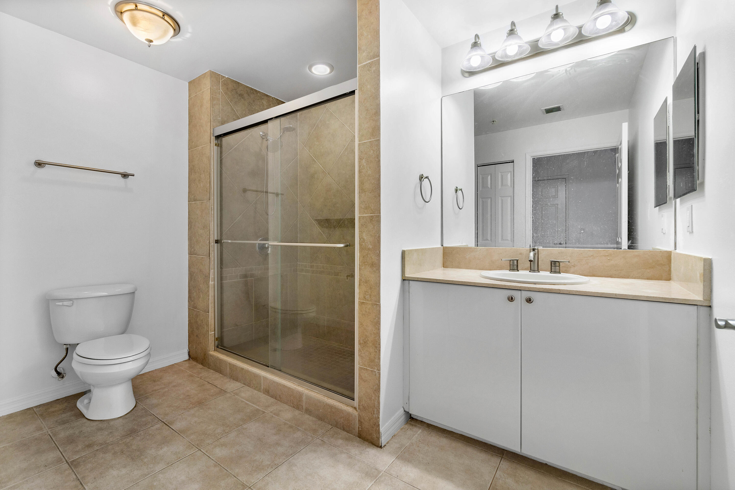 233 South Federal Highway, Unit 208 Boca Raton, FL 33432 - Photo 16 of 36 233-S-Federal-Hwy-208-Boca-Raton