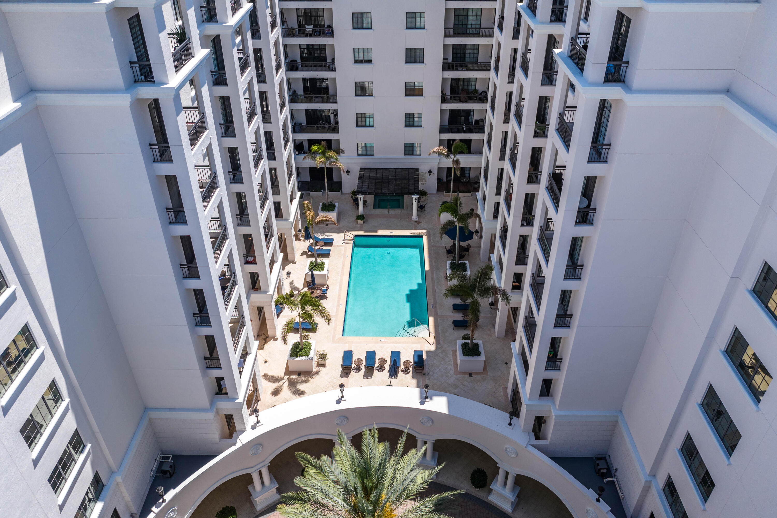 233 South Federal Highway, Unit 208 Boca Raton, FL 33432 - Photo 5 of 36 233-S-Federal-Hwy-208-Boca-Raton