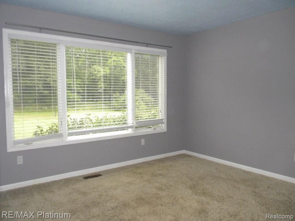 5321 Bradley Road Gregory, MI 48137 - Photo 25 of 35 Bright Bedroom