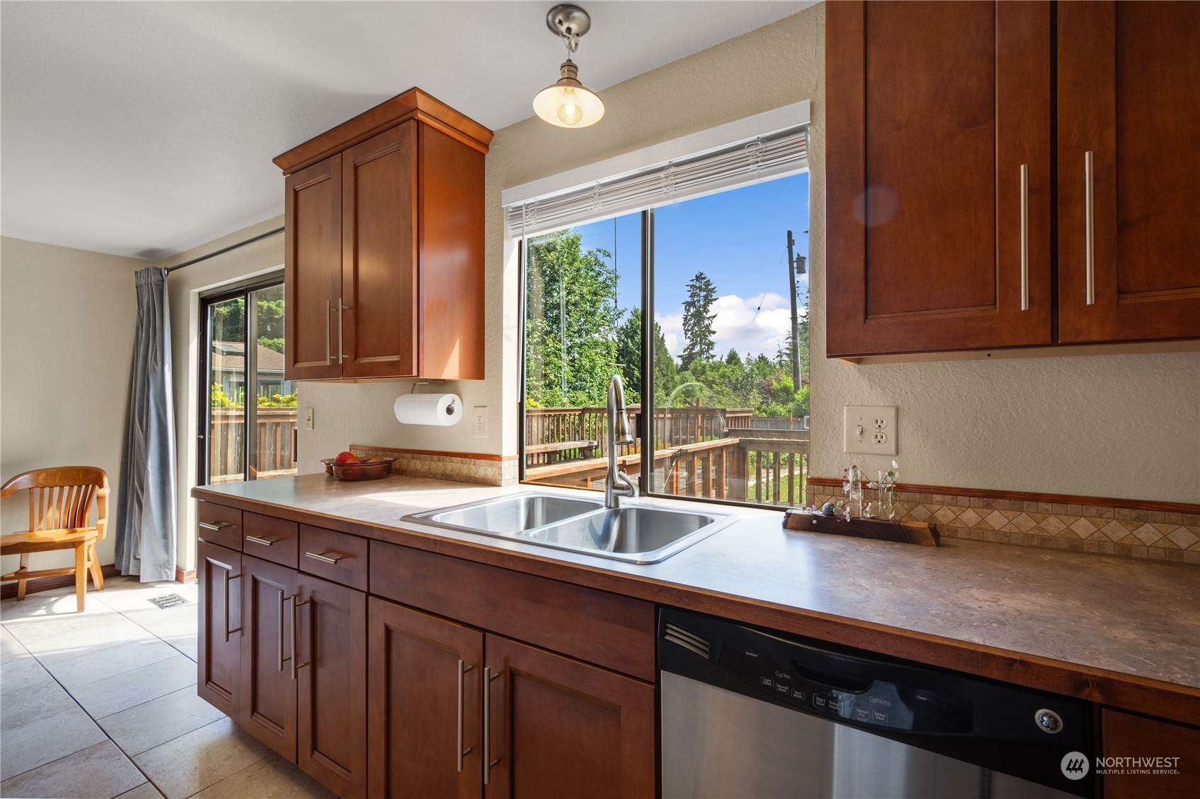 19825 8th Avenue Southeast Bothell, WA 98012 - Photo 10 of 19 Gallery Image 10