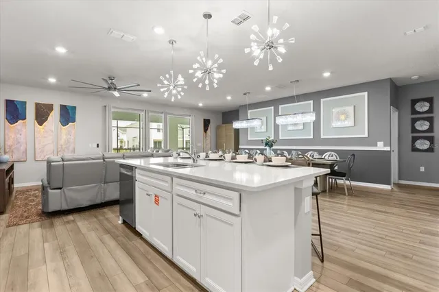 $999,999 | 2210 Lelani Circle, Davenport, FL 33897