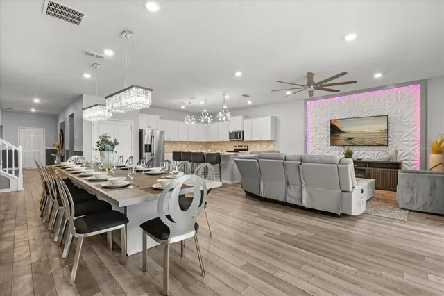 $999,999 | 2210 Lelani Circle, Davenport, FL 33897