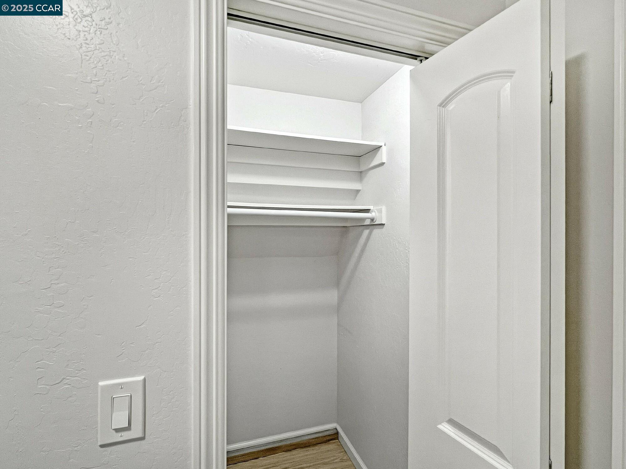 1919 Curtis Street Berkeley, CA 94702 - Photo 12 of 54 a view of an empty room