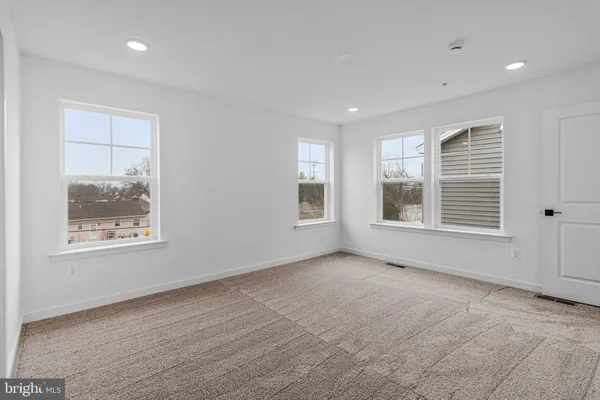 $625,999 | 5719 Howard Drive, Glen Burnie, MD 21061
