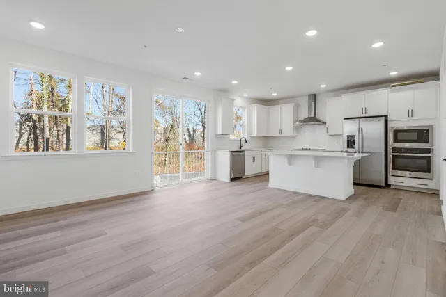 $624,999 | 5719 Howard Drive, Glen Burnie, MD 21061