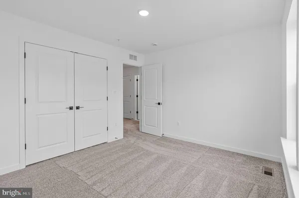 $625,999 | 5719 Howard Drive, Glen Burnie, MD 21061