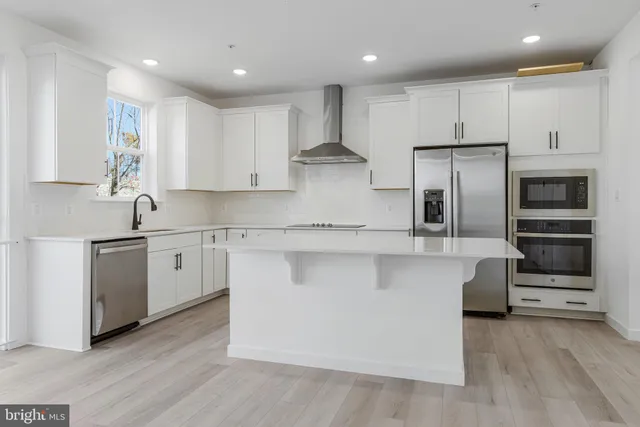 $624,999 | 5719 Howard Drive, Glen Burnie, MD 21061