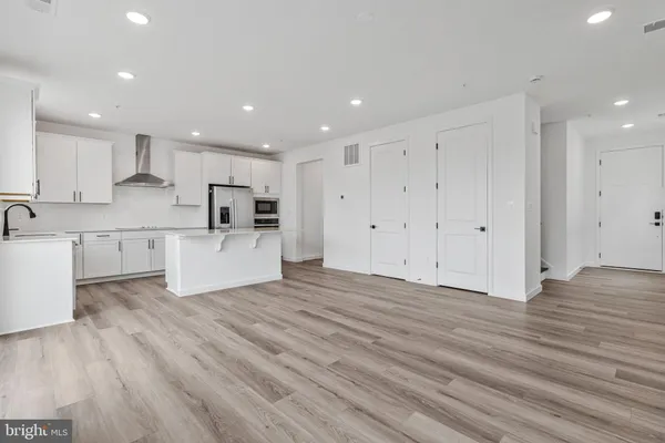 $625,999 | 5719 Howard Drive, Glen Burnie, MD 21061