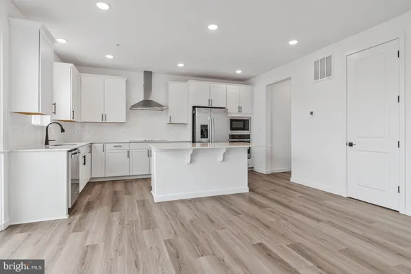 $625,999 | 5719 Howard Drive, Glen Burnie, MD 21061