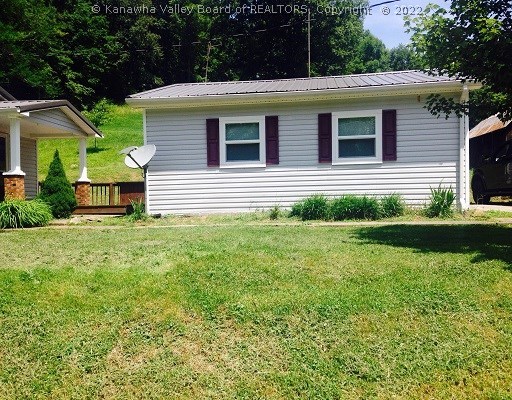 245 Buckeye Road Sod, WV 25564 - Photo 4 of 17 Gallery Image 4